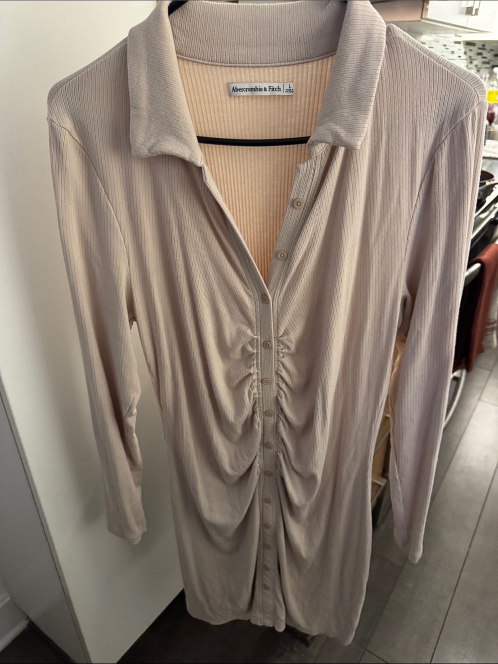 Abercrombie & Fitch Long Sleeve Ruched Button-Front Dress - Light Beige